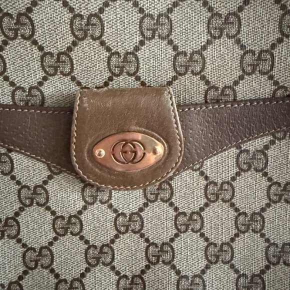 Authentic Brown Gucci Crossbody Bag with Monogram Pattern - Picture 2 of 12